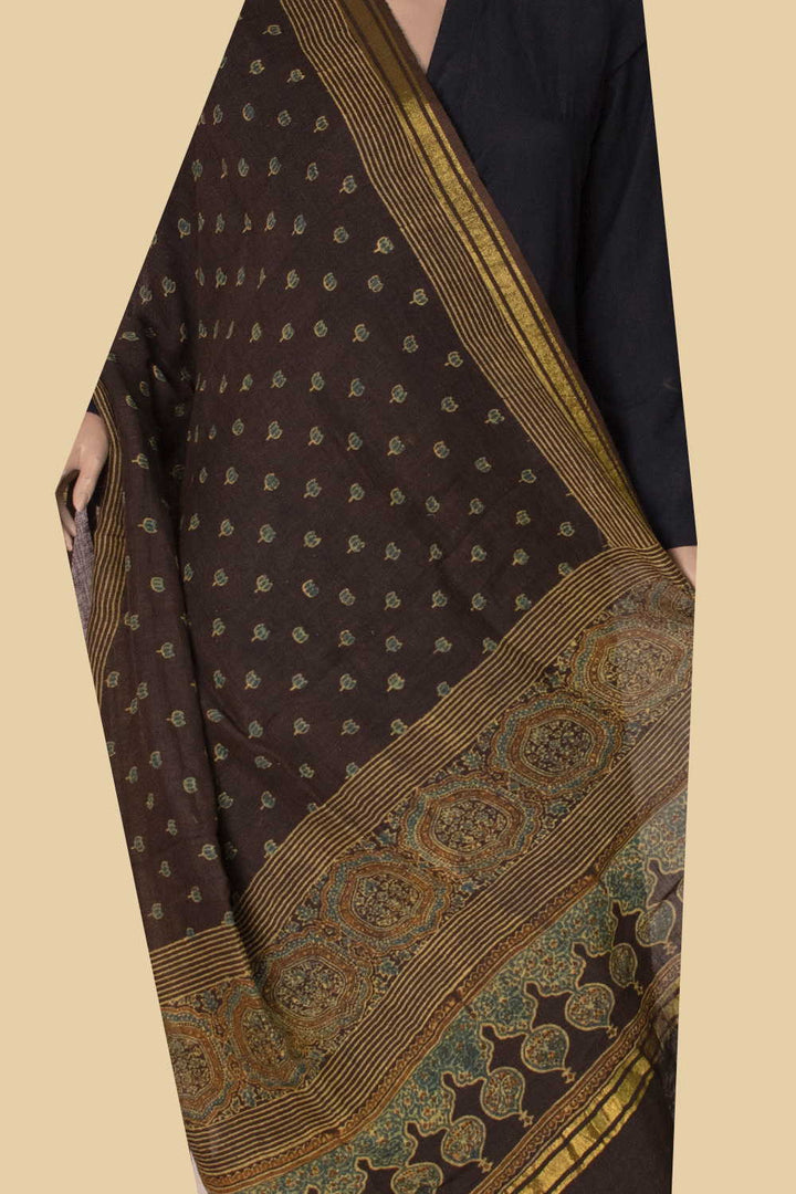 Ajrak Dupatta - Matkatus 