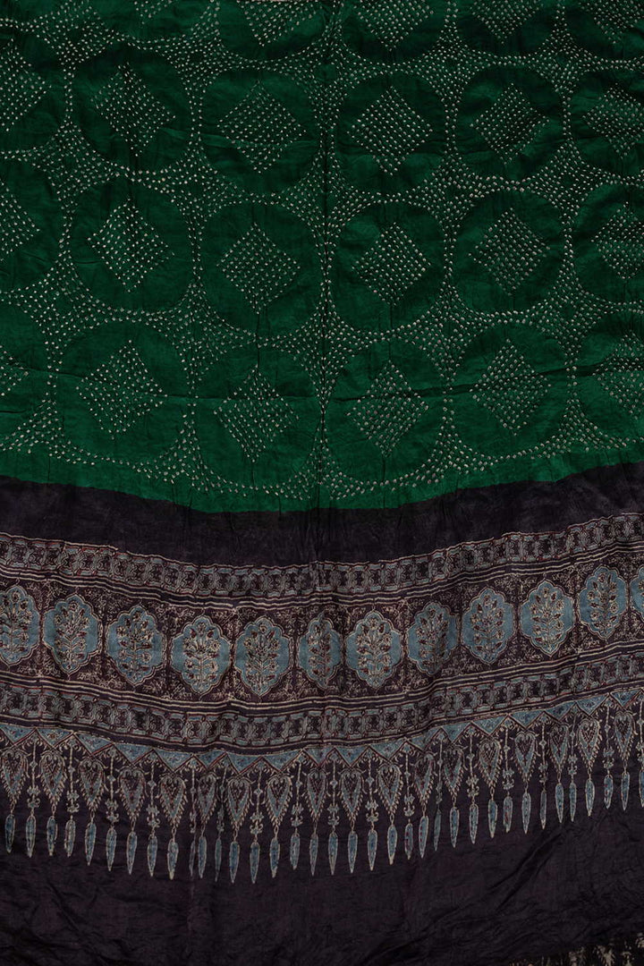 Silk Dupattas - Matkatus 