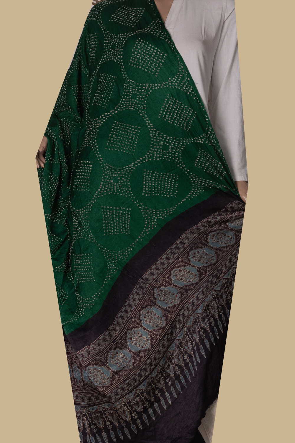 Bandhani Dupattas - Matkatus 