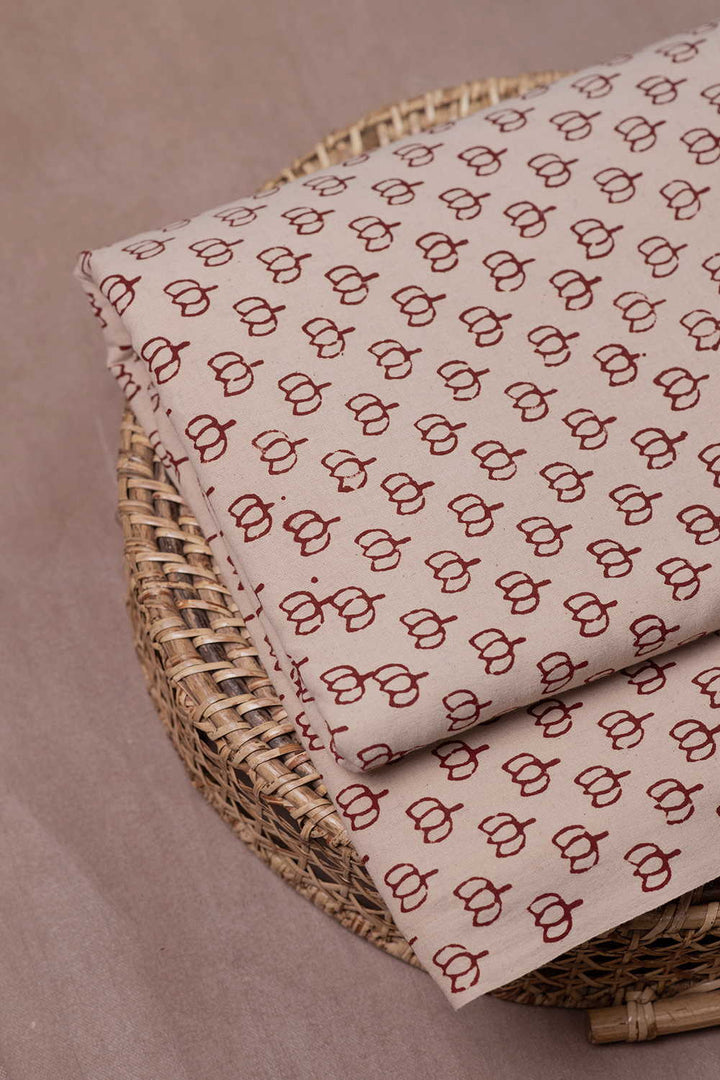 Ajrak Fabric - Matkatus