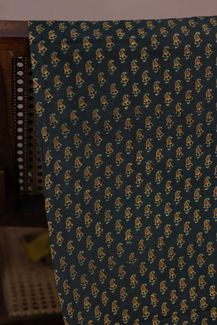 Ajrak Fabric - Matkatus 