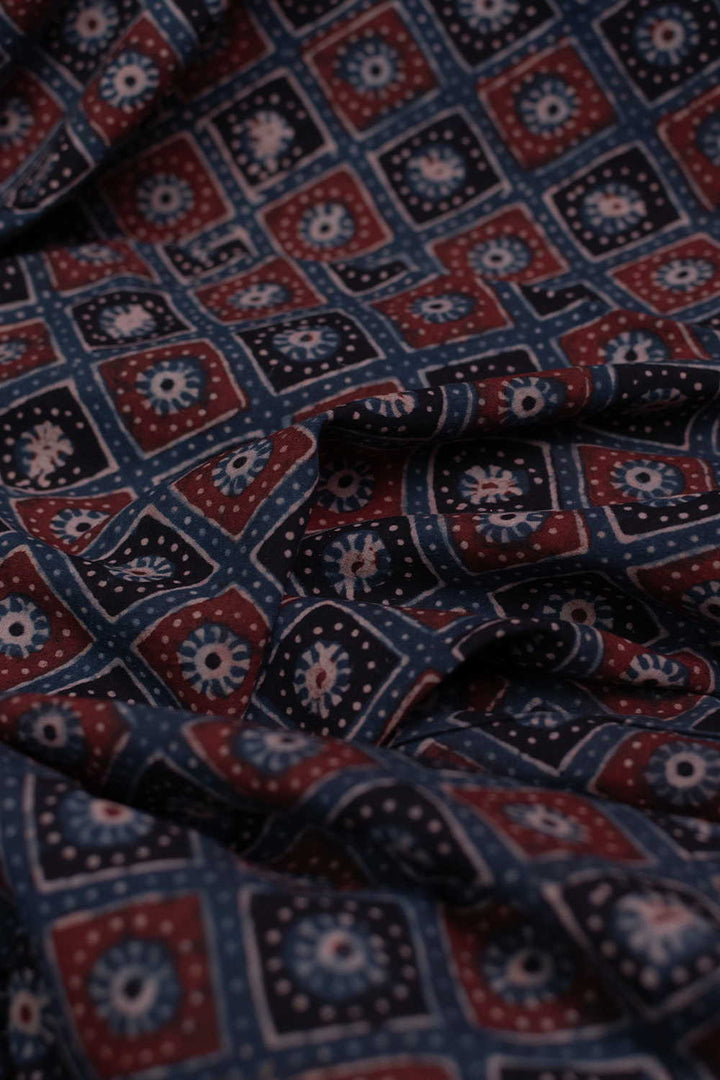 Block Printed Fabric - Matkatus 