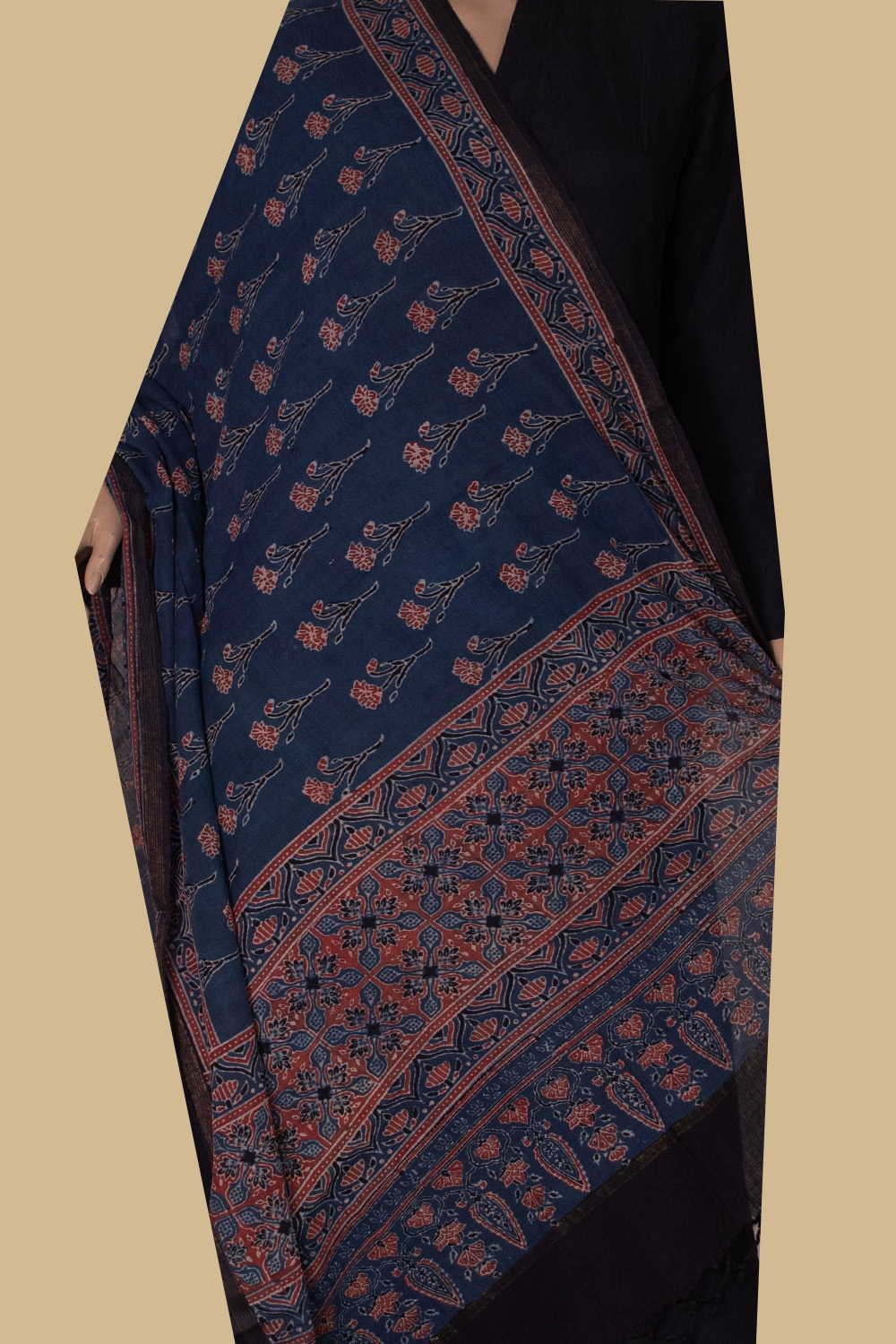 Ajrak Cotton Dupatta - Matkatus 
