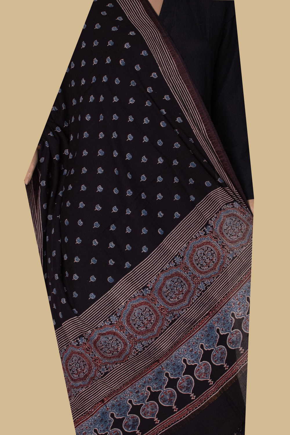 Ajrak Cotton Dupatta - Matkatus 
