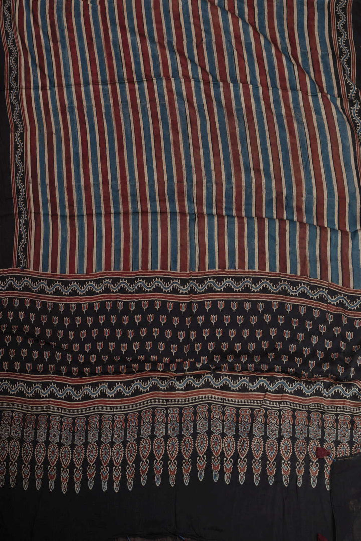 Unstitched Suits - Matkatus 