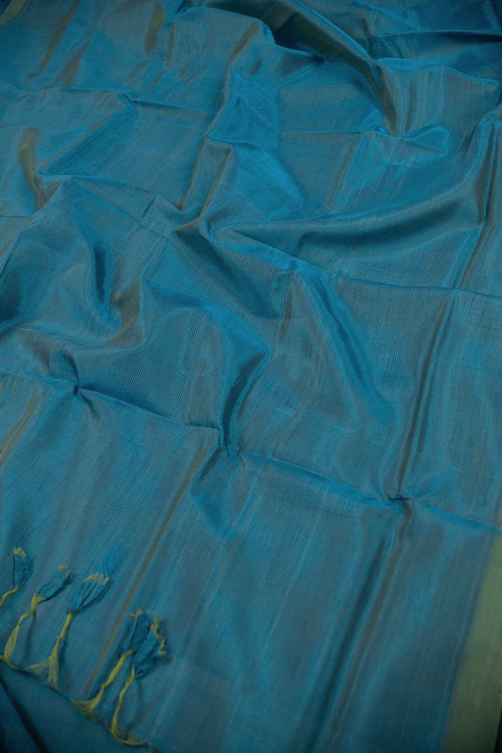 Sarees - Matkatus 