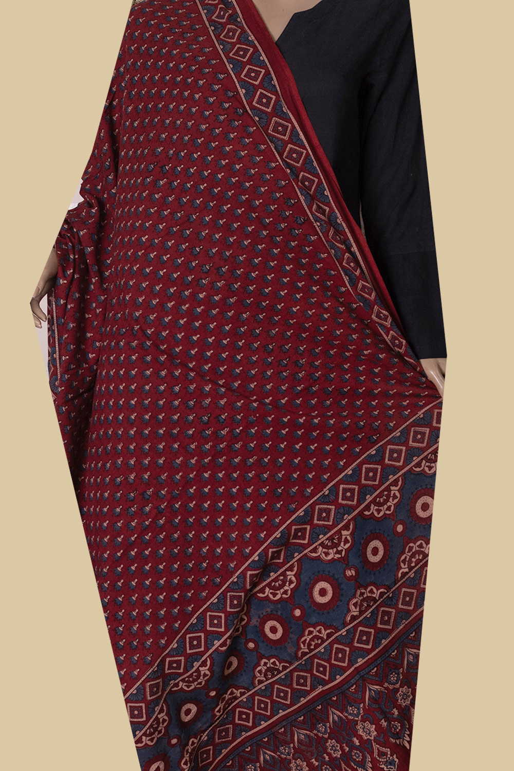 Ajrak Dupatta - Matkatus
