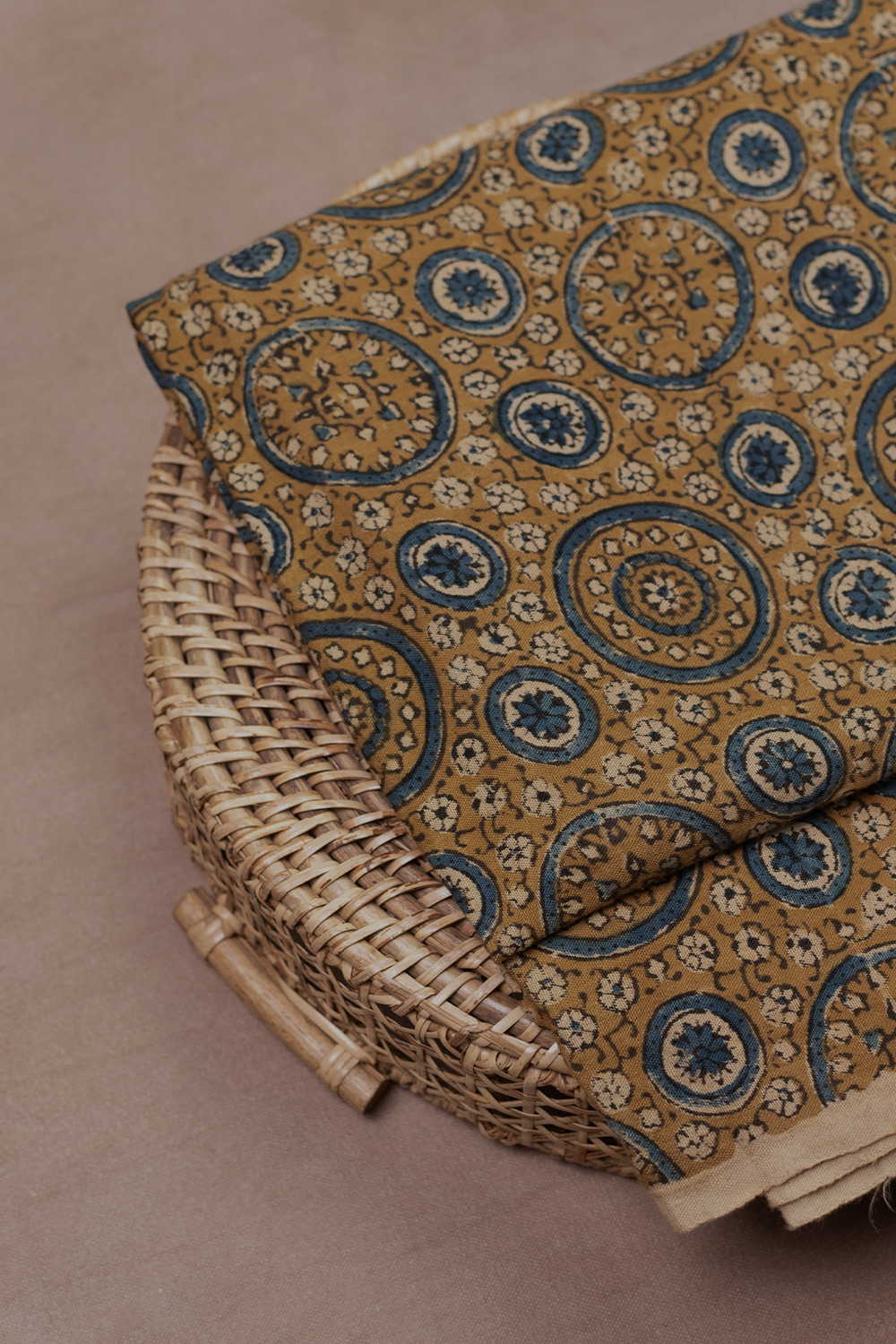 Linen Fabric - Matkatus 