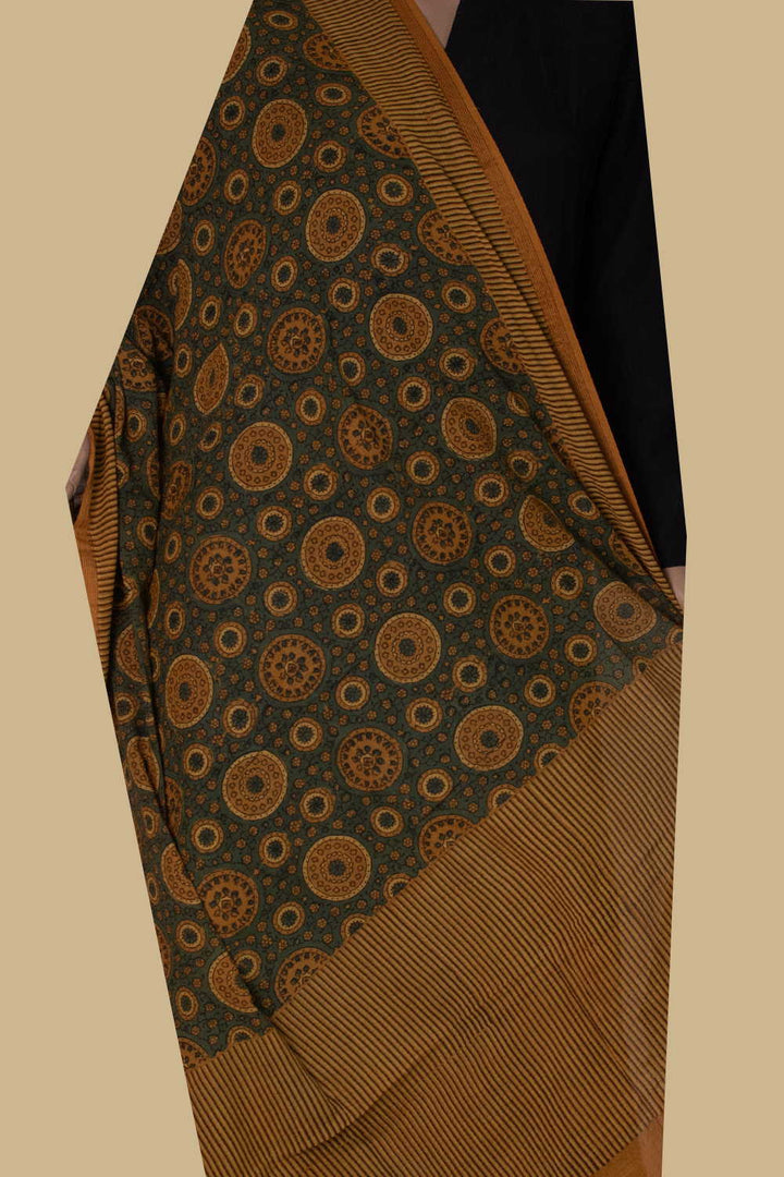 Ajrak Cotton Dupatta - Matkatus 