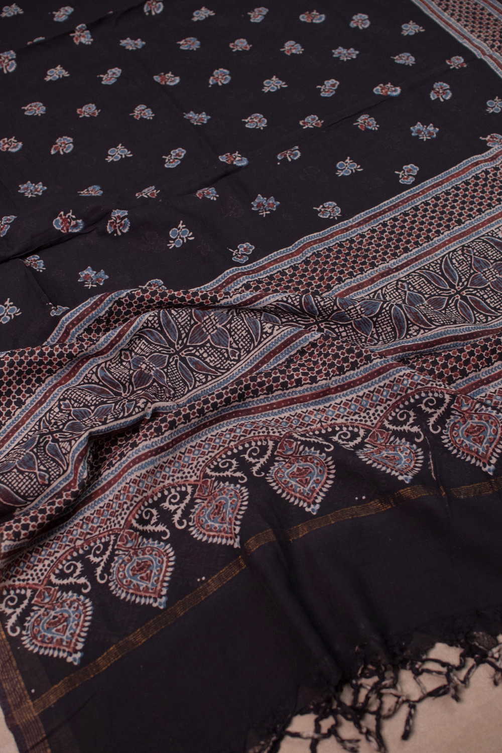 Block Printed Dupatta - Matkatus