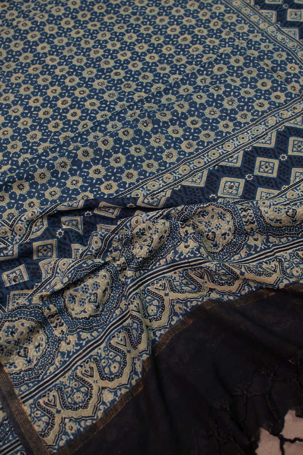 Block Printed Dupatta - Matkatus