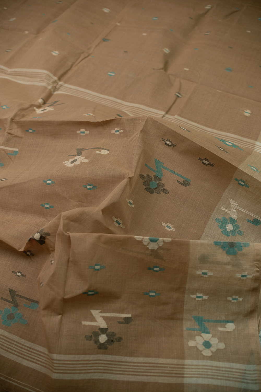 Sarees - Matkatus 