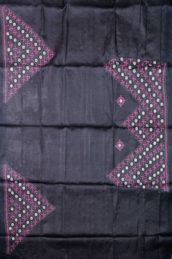 Embroidered Blouse - Matkatus 