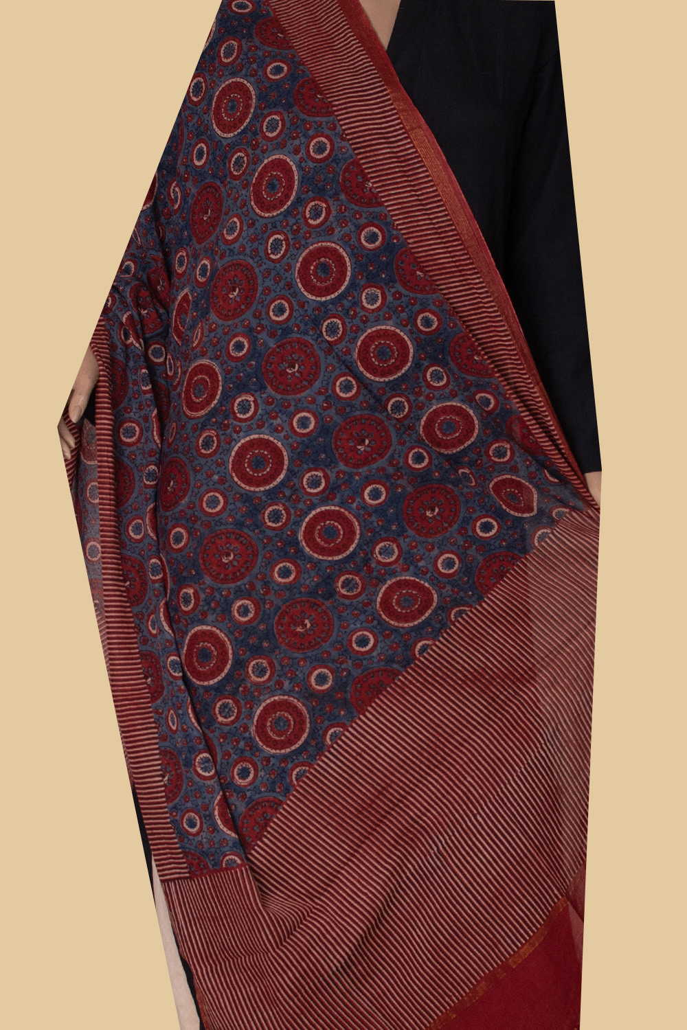 Ajrak Cotton Dupatta - Matkatus 
