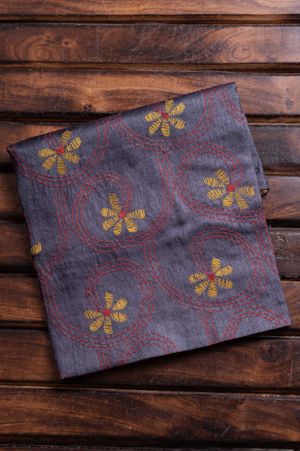 Kantha Work Blouse - Matkatus 