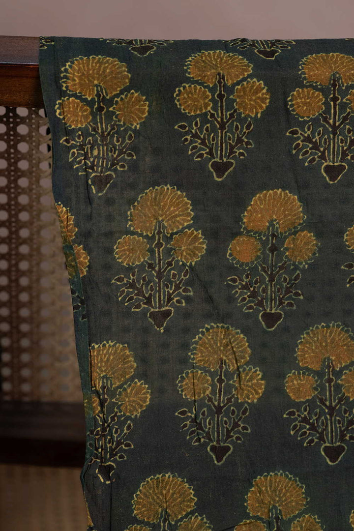 Ajrak fabrics - Matkatus