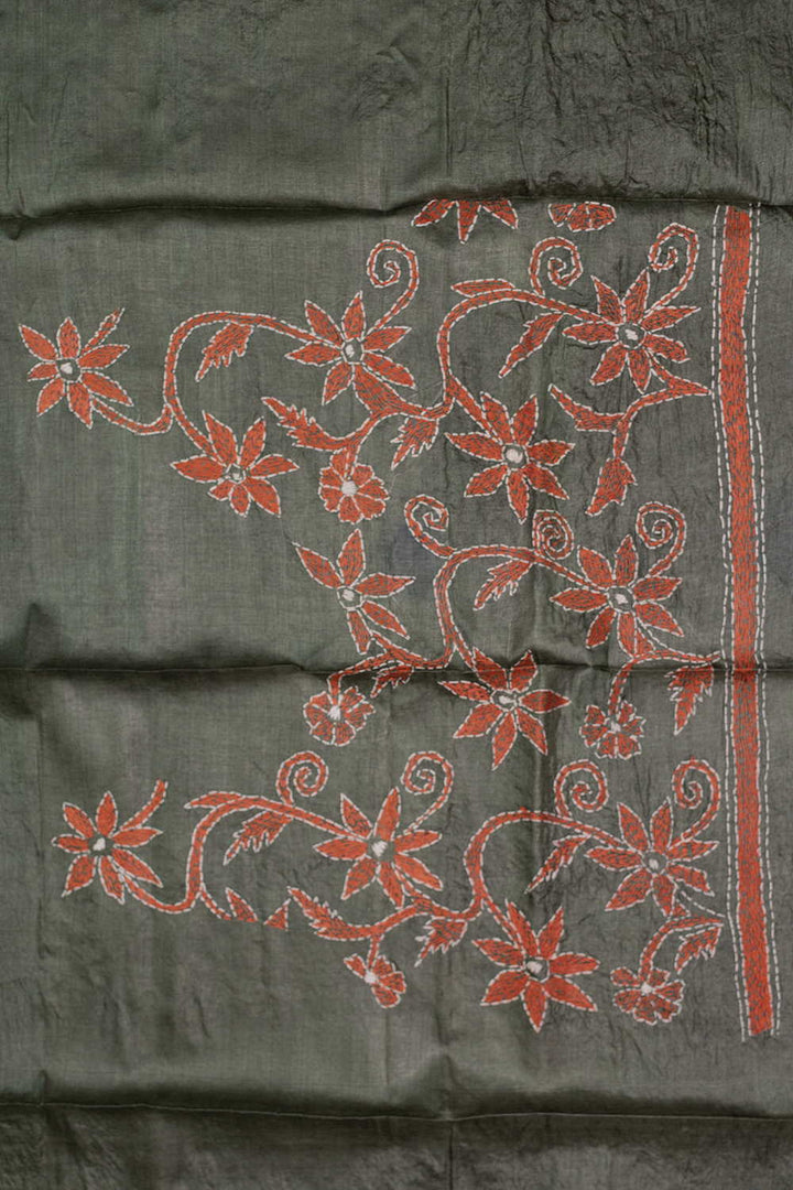 Kantha Work Blouse - Matkatus 