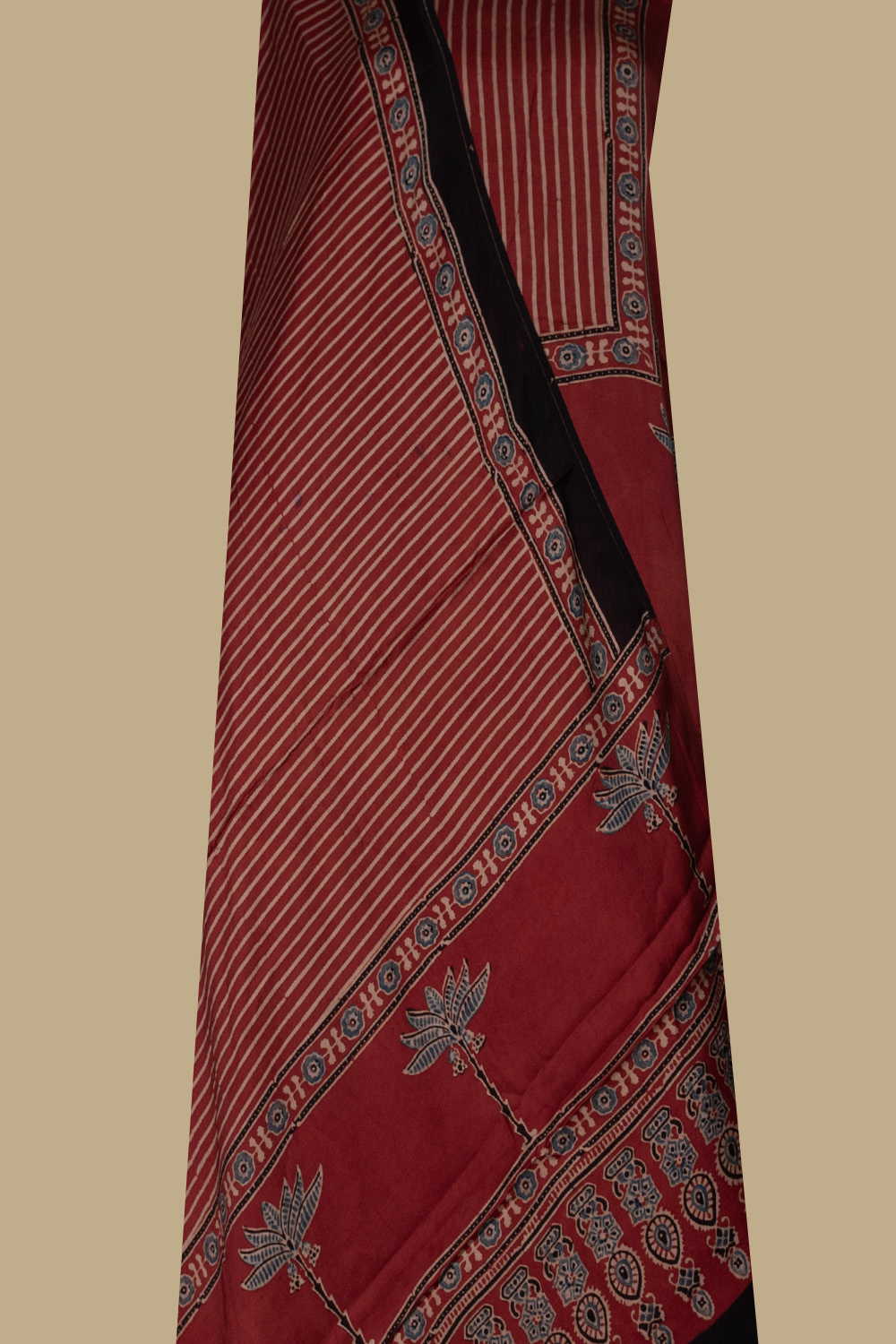 Unstitched Suits - Matkatus 