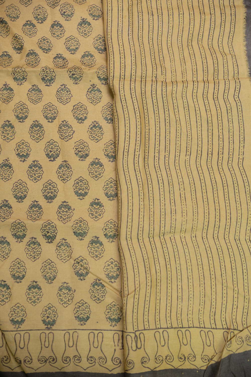Block printed Sarees - Matkatus 