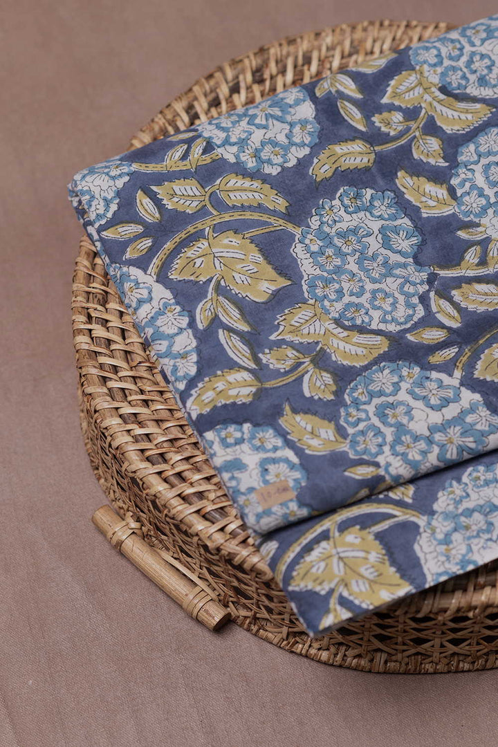 Cotton Fabric - Matkatus 