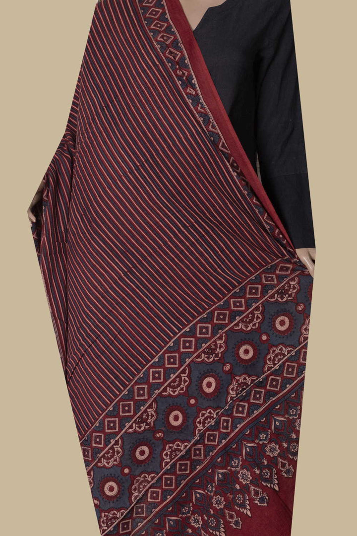 Ajrak Dupatta - Matkatus