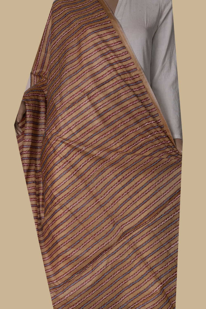 Kantha Silk Dupatta - Matkatus 