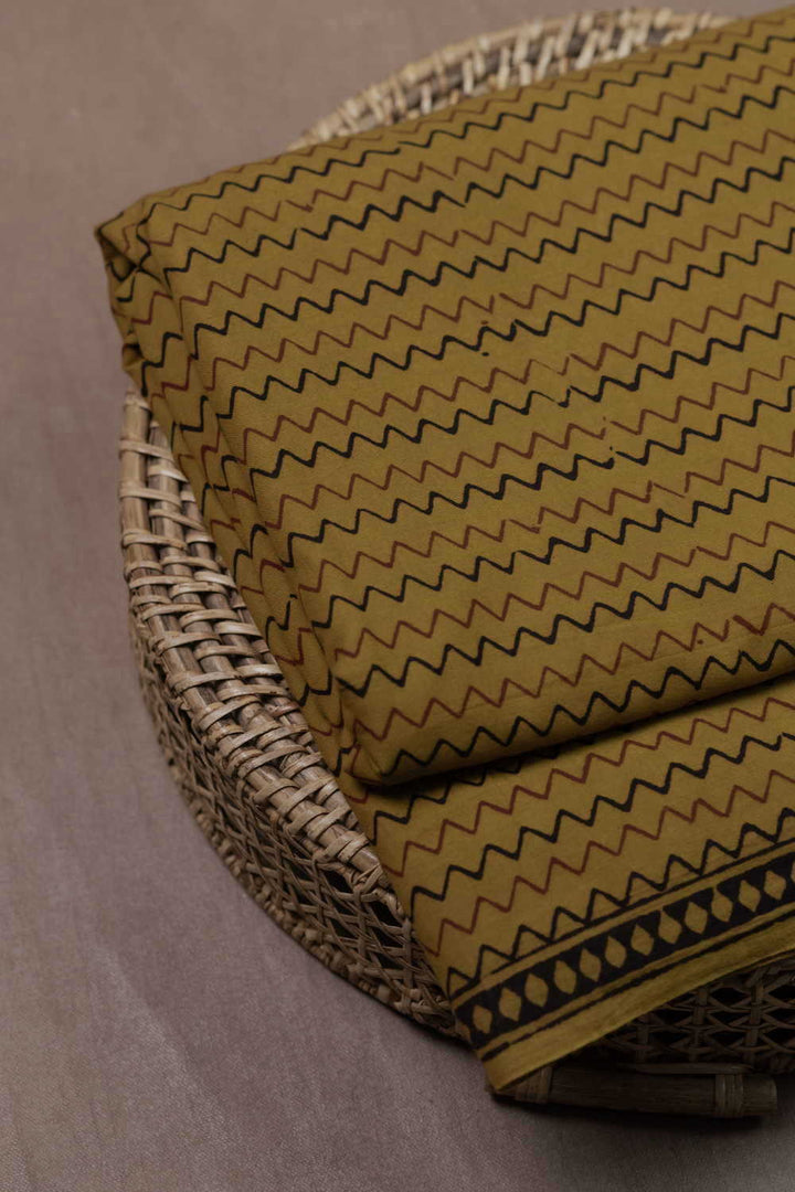 Cotton Fabric - Matkatus