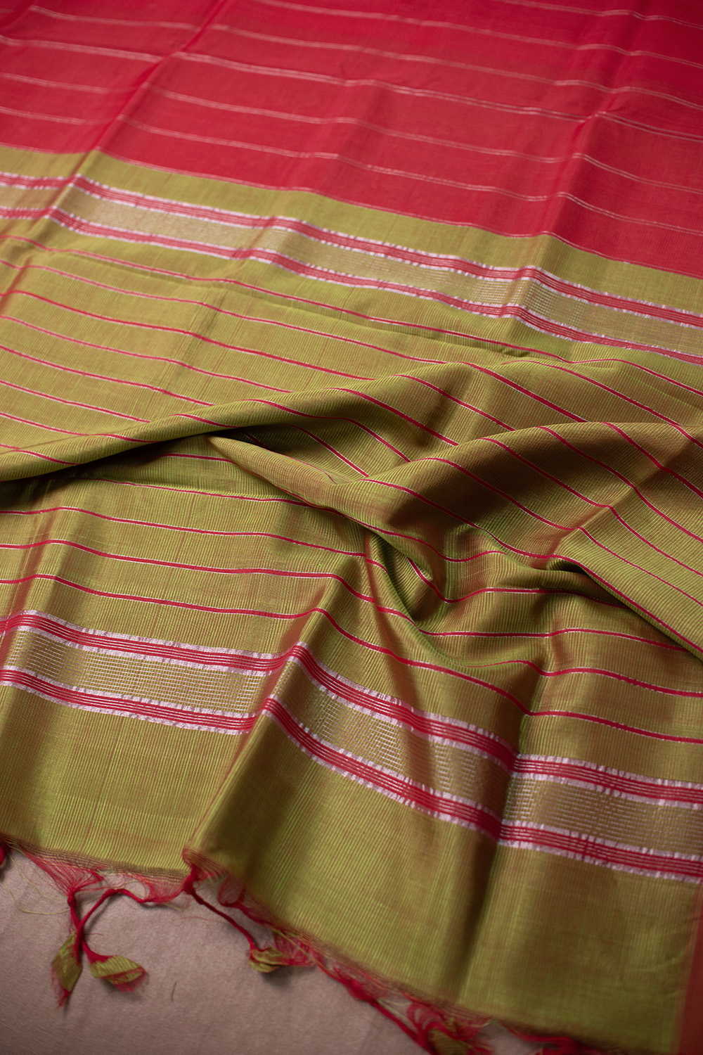 Sarees - Matkatus
