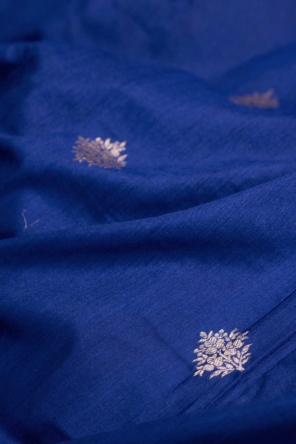 Silk Fabric - Matkatus 