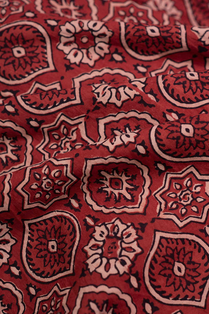 Block Printed Fabric - Matkatus 