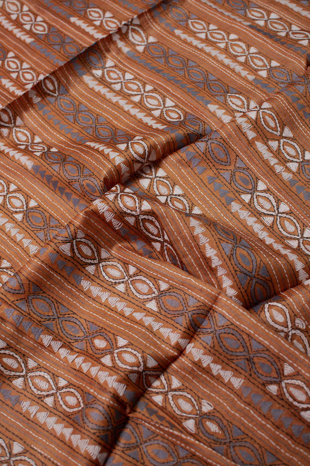 Embroidered Blouse - Matkatus 