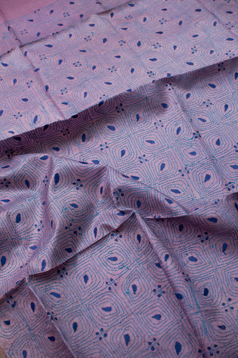 Embroidered Blouse - Matkatus 