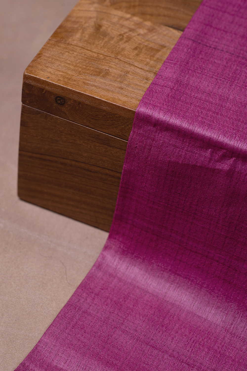Silk Fabric - Matkatus 