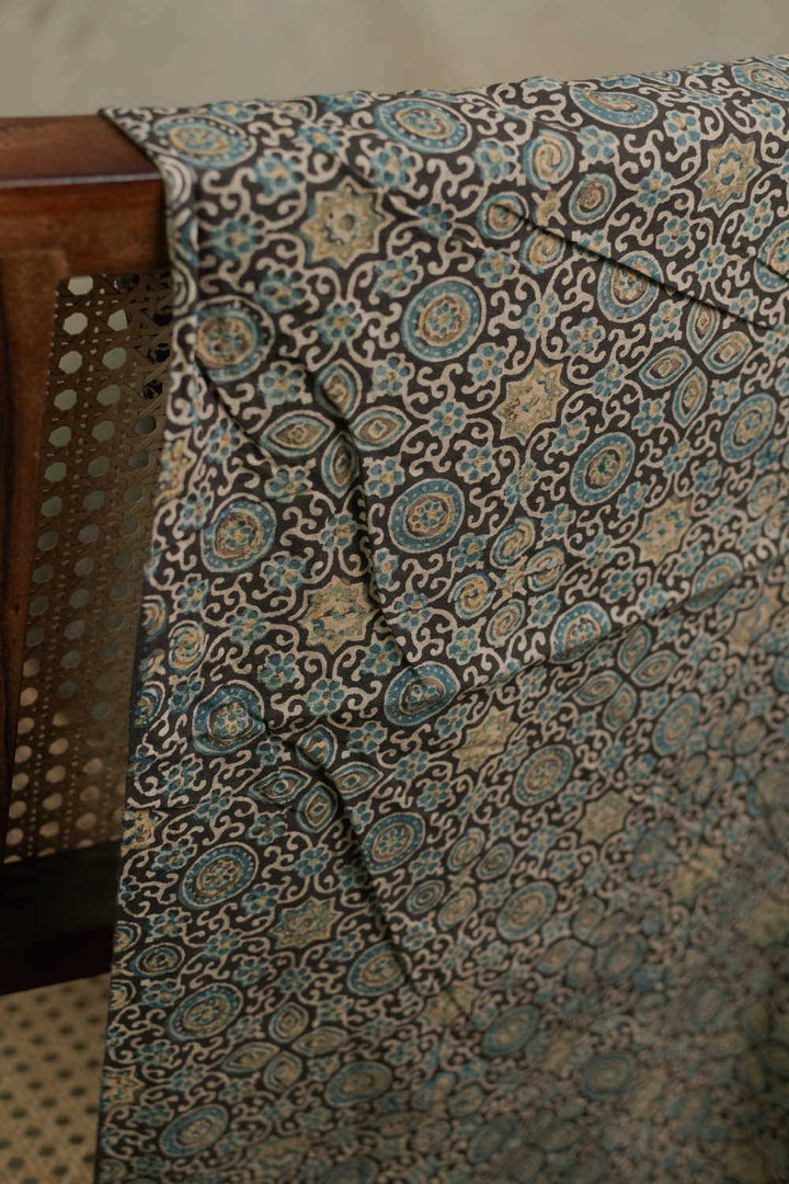 Cotton Fabric-Matkatus