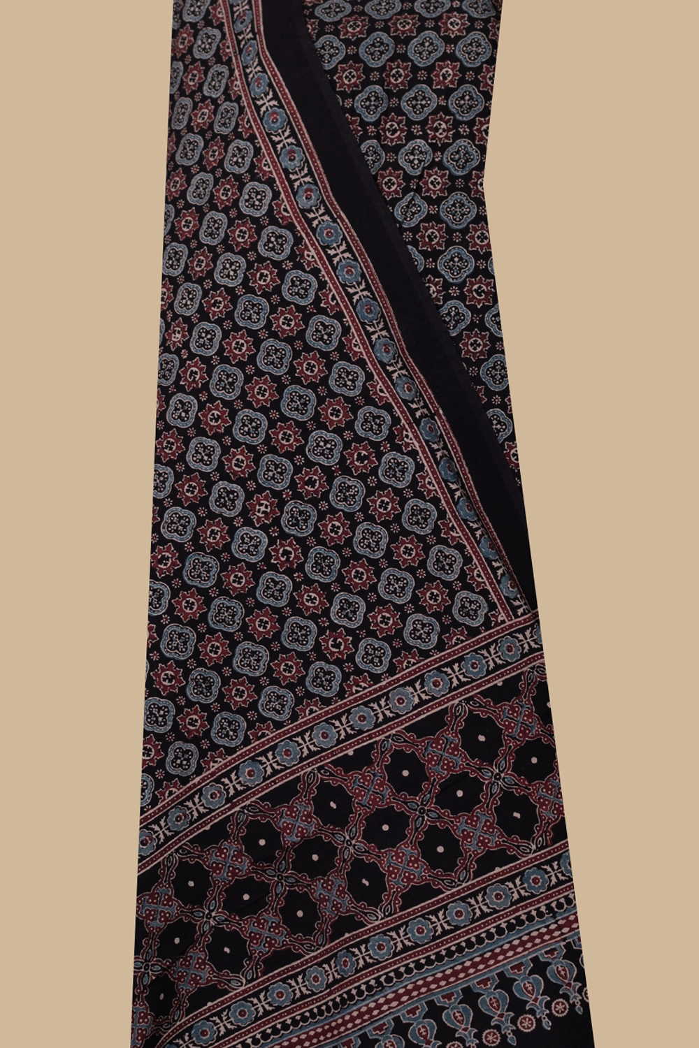 Unstitched Suits-Matkatus 