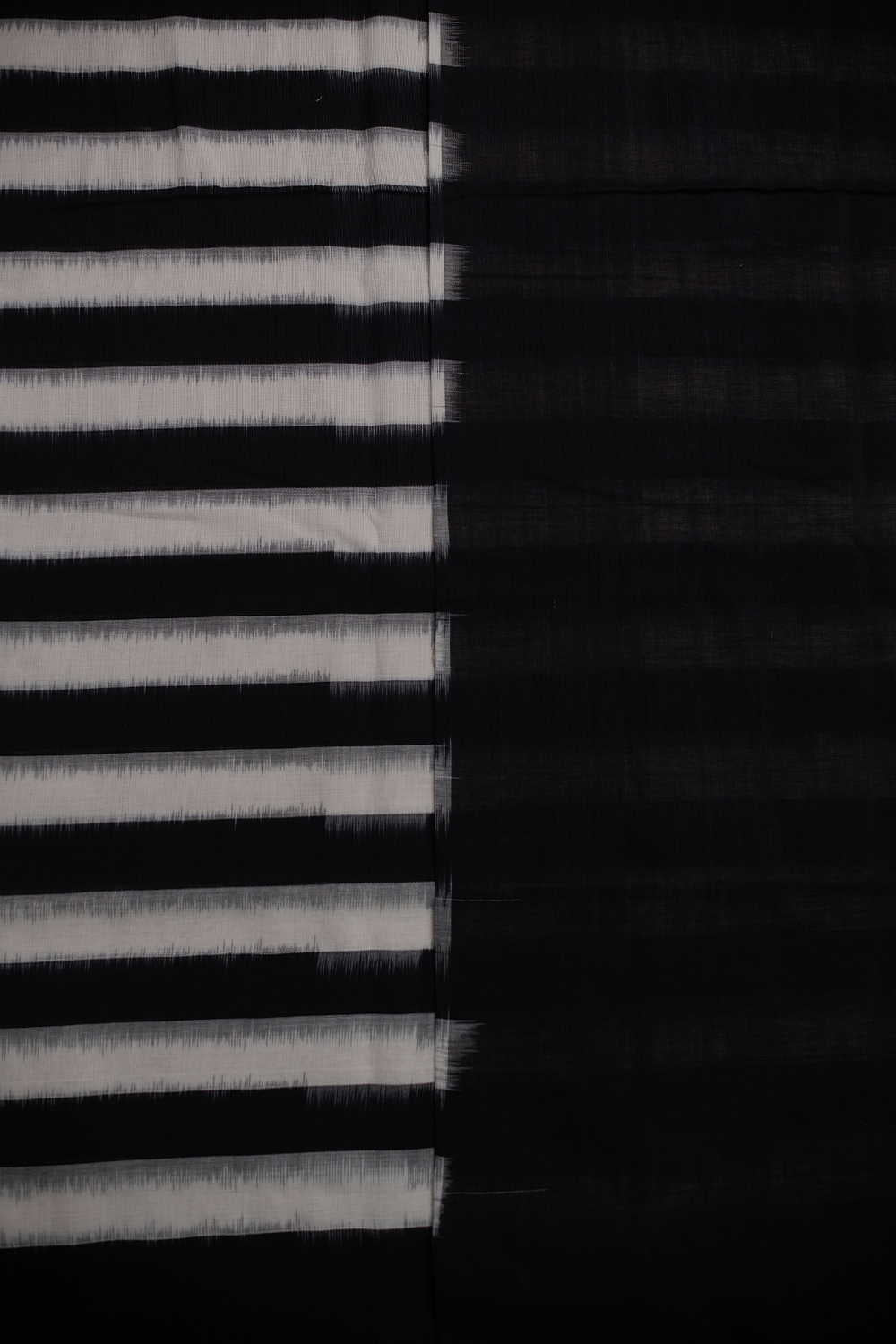 Ikat Saree - Matkatus 