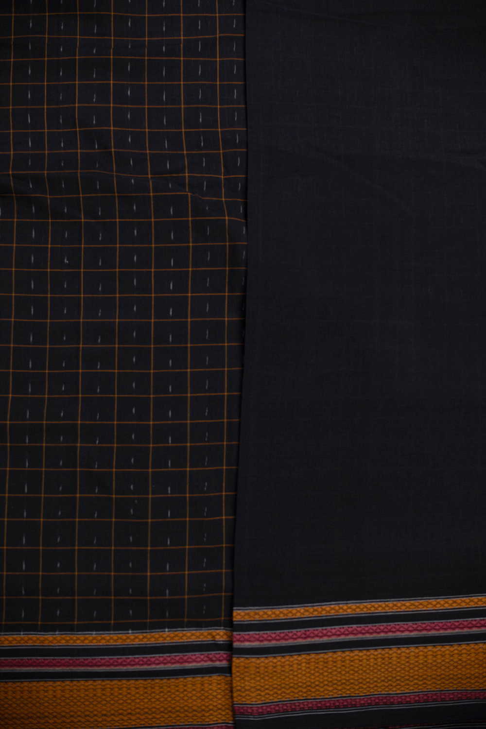 Ikat Saree - Matkatus 