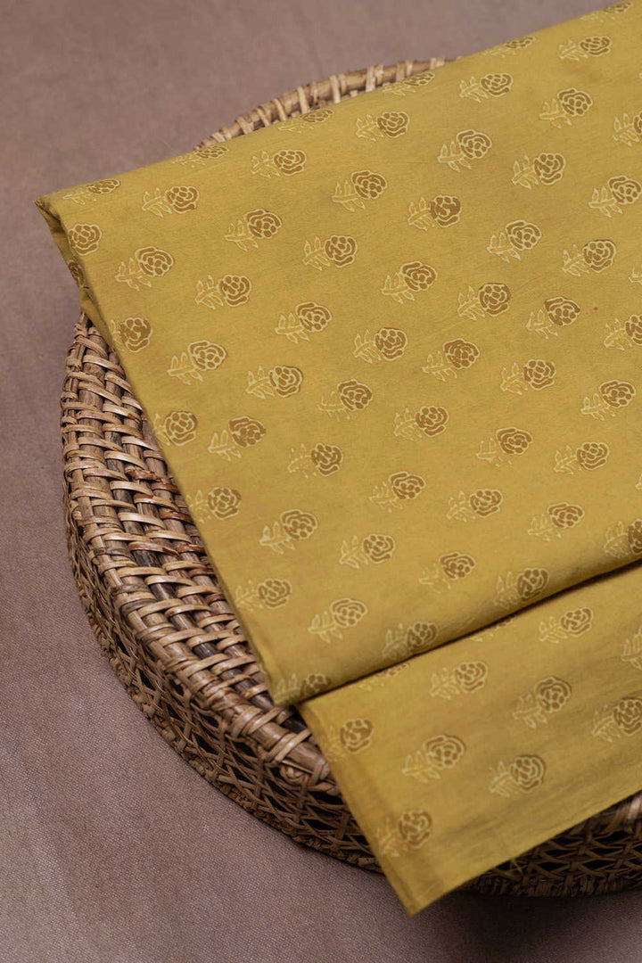 Block Printed Fabric - Matkatus 