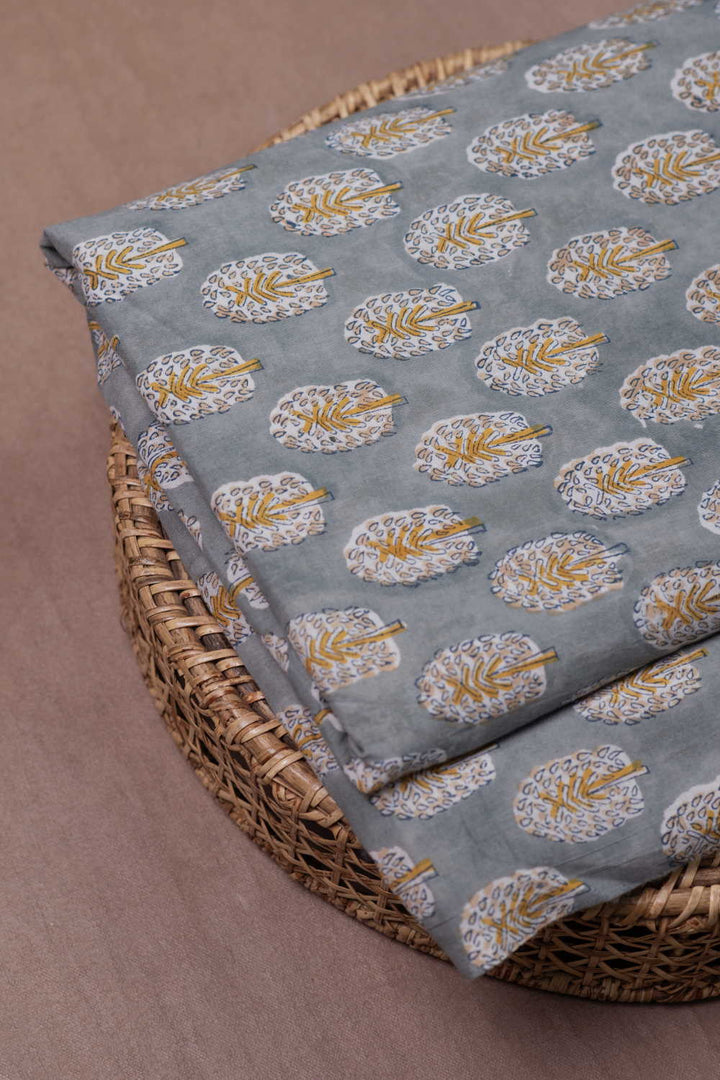 Block printed fabrics - Matkatus 