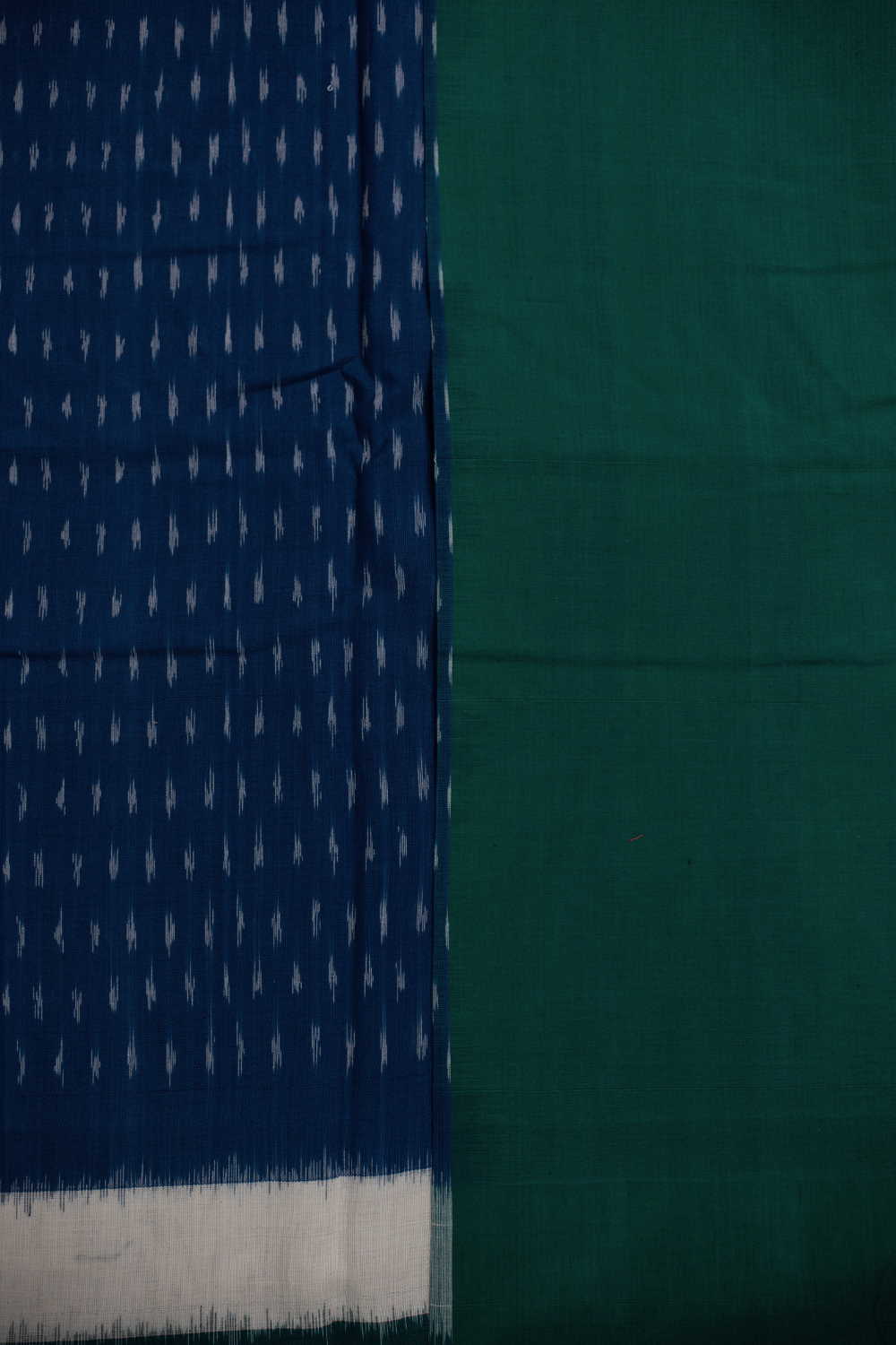 Ikat Saree - Matkatus 