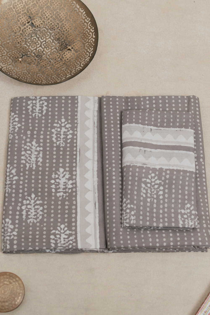 Unstitched Suits-Matkatus 