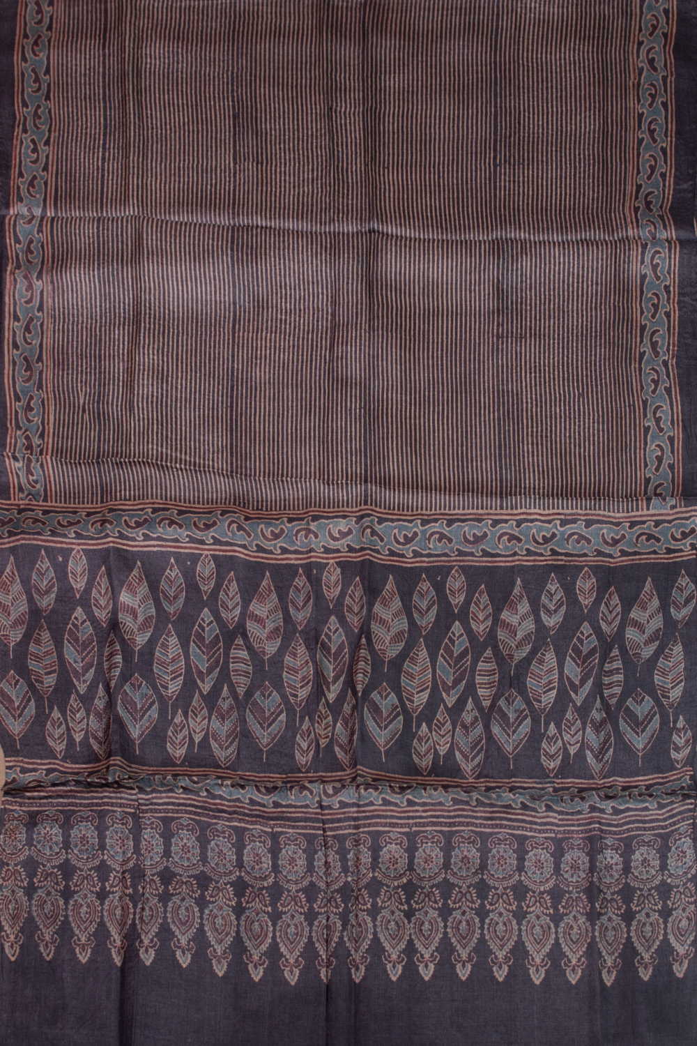 Top & Dupattas - Matkatus