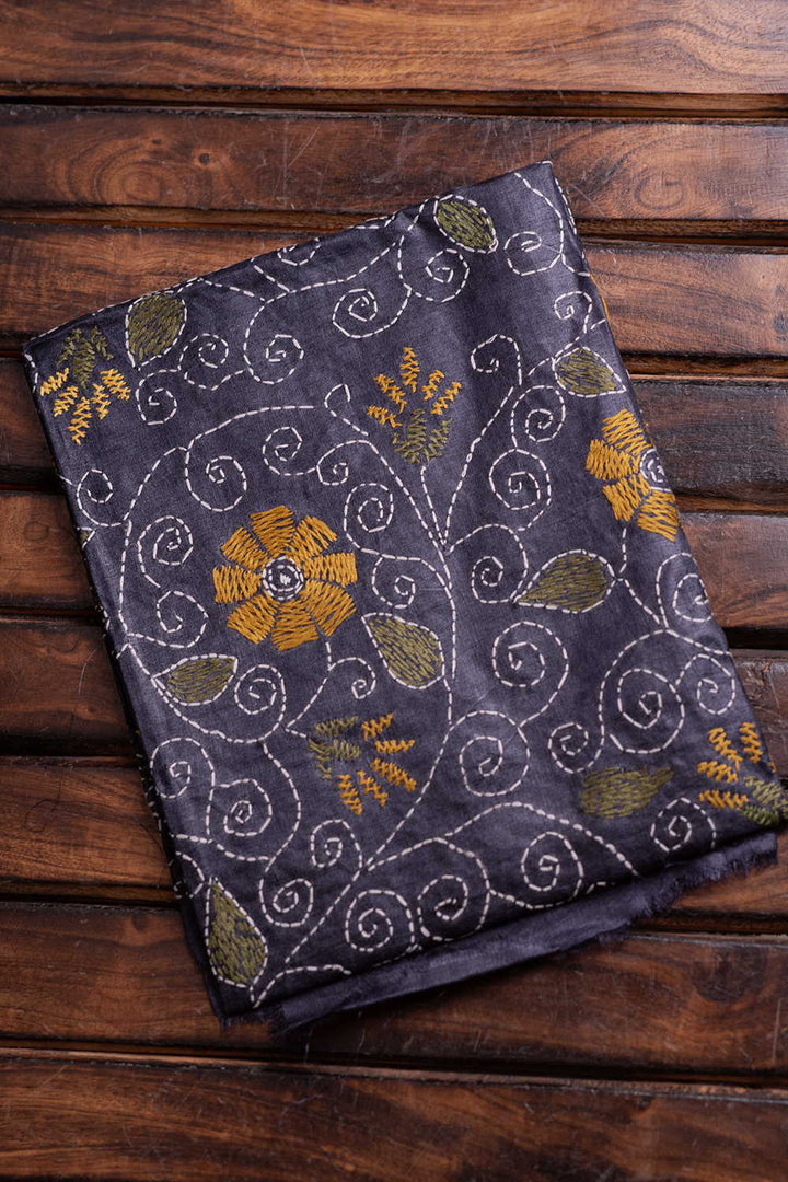 Kantha Work Blouse - Matkatus 