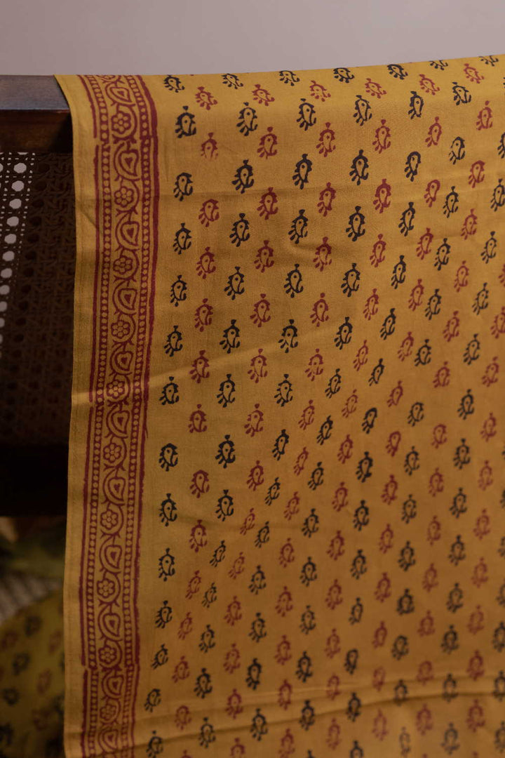 Bagh Fabric - Matkatus 