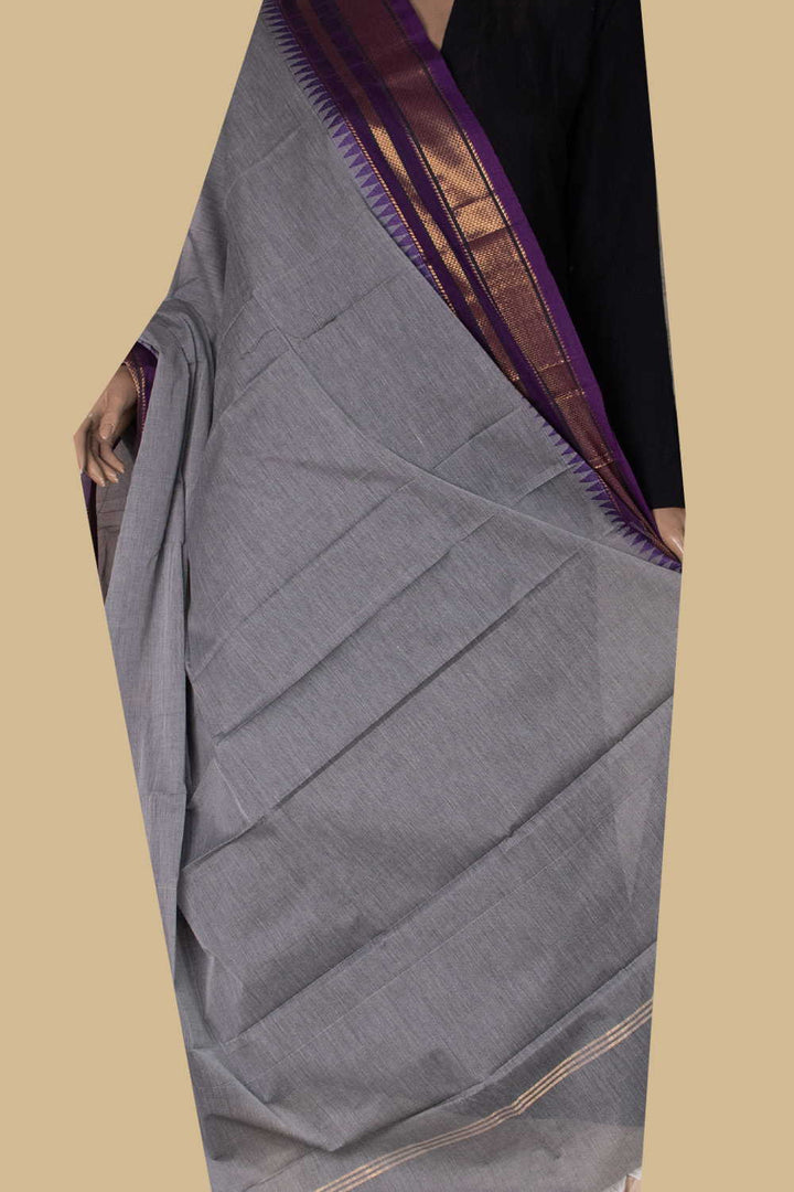 Traditional Dupatta - Matkatus