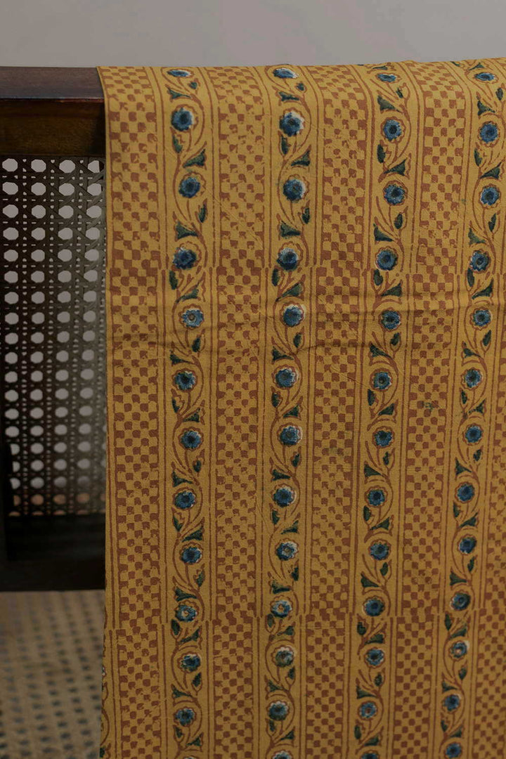 Ajrak Fabrics- Matkatus 