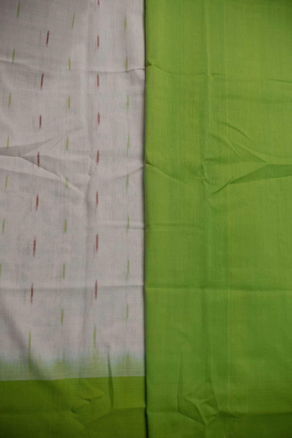 Ikat Saree - Matkatus 