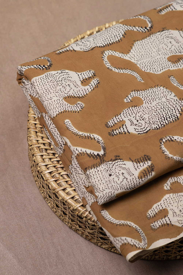 Block Printed Fabric - Matkatus 