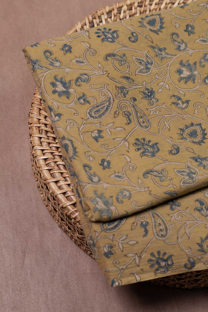 Ajrak fabrics - Matkatus