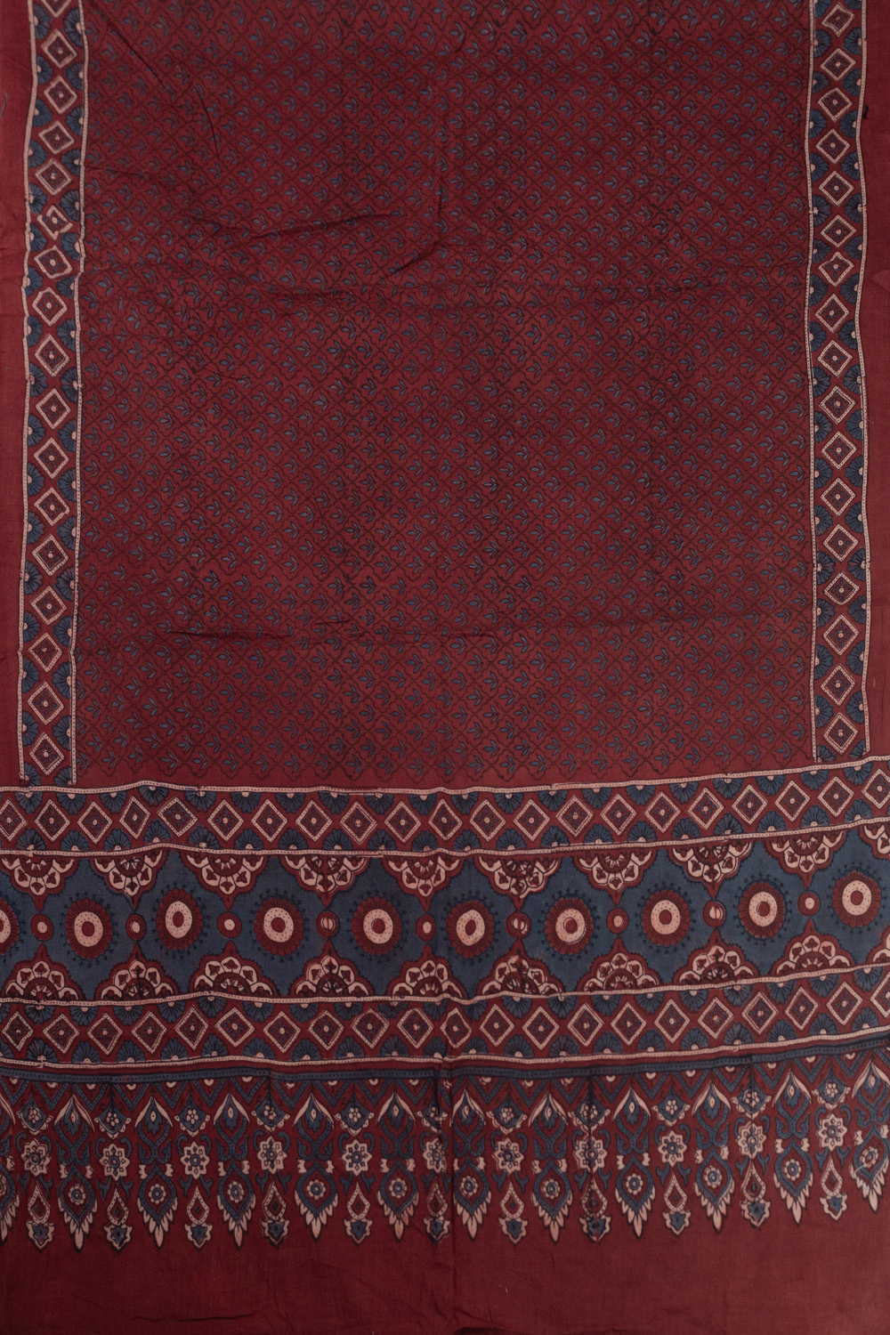 Ajrak Print Dupatta - Matkatus 